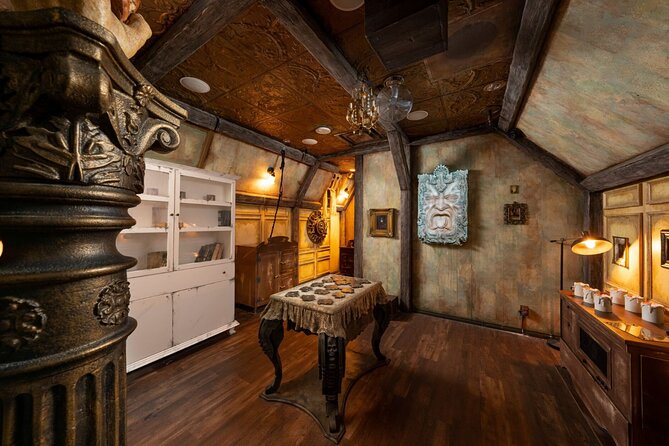 PanIQ Escape Room & Lounge – Venetian Resort Las Vegas - Choosing your PanIQ story