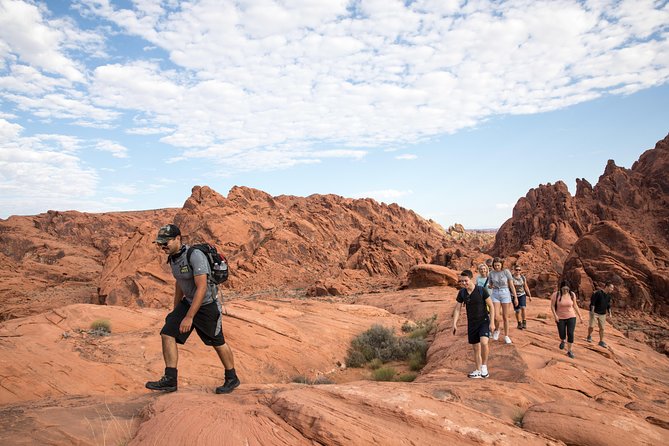 Photographer's Dream: Valley of Fire Hiking Tour - What the small group changes