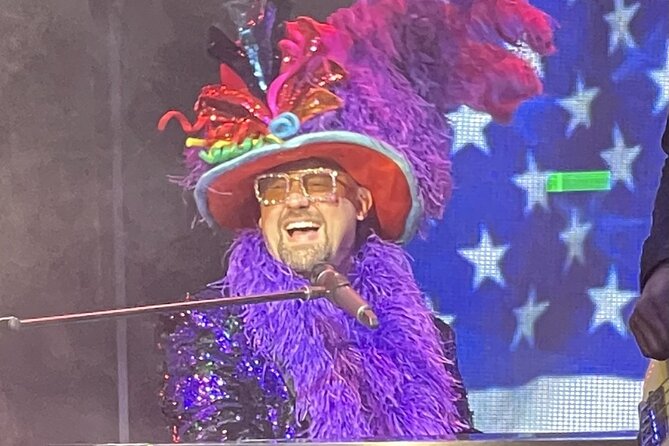 Piano Man at Planet Hollywood Resort and Casino - The music, costumes, and live band