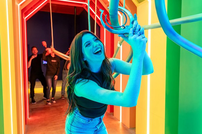 Play Playground Entry Ticket with Play Pass at the Luxor Hotel - Drinks, Food, and Breaks Between Games