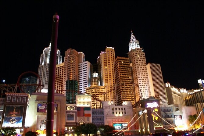 Private 2-Hour Limo Tour of Las Vegas with Champagne - Private service is the real attraction