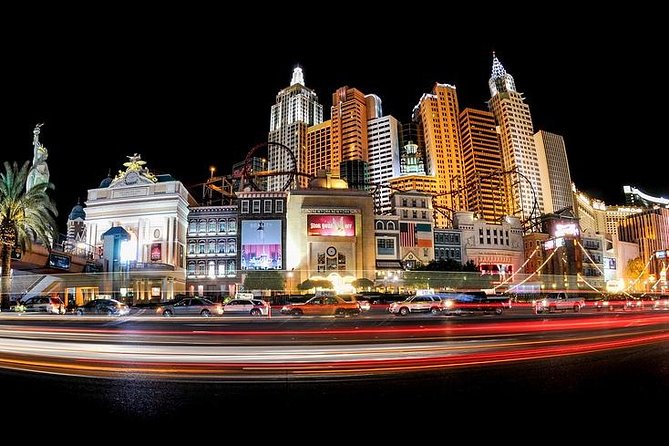 Private Arrival Transfer: From LAS Airport by SUV or Luxury Limo - Who gets the best value from this airport pickup