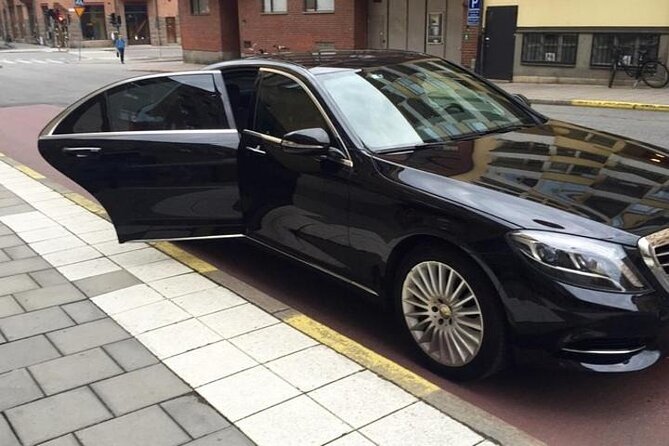 Private Departure Transfer Las Vegas City to LAS Airport - Leaving Las Vegas by private car