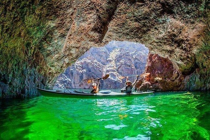 Private Emerald Cave Kayak Tour with Hotel Pickup - What the $269 price covers
