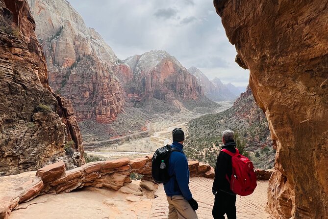 Private Guided Photography & Walking Tour of Zion National Park - A long Zion day made easy from Las Vegas