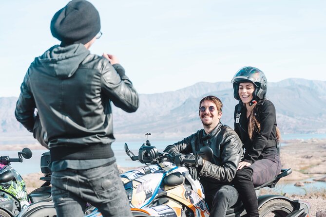 Private Guided Red Rock Canyon Tour for Couples on a CanAm Trike - Blue Diamond for a relaxed local stop
