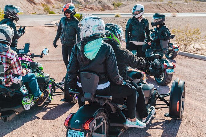 Private Guided Tour To The Outskirts Of Las Vegas On A Trike - Red Rock Canyon from the overlook