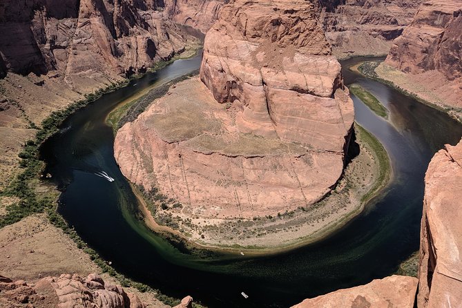 Private Overnight Tour to Antelope Canyon, Horseshoe Bend Zion from Las Vegas - Horseshoe Bend and the Colorado River overlook