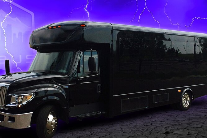 Private Party Bus Up to 30 People Vegas Nightclub Tour - What the 9 pm start really means