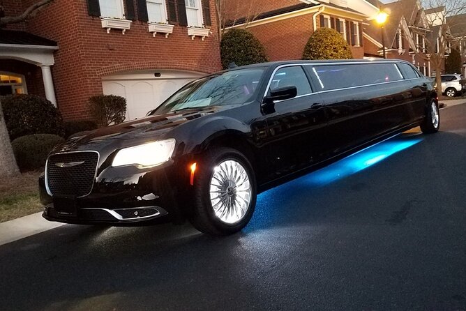Private Roundtrip Transfer: To Las Vegas by Luxury Limo - Key points before you book