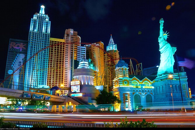 Private Roundtrip Transfer: To Las Vegas by Luxury Limo - Is $272.72 per person a fair price?