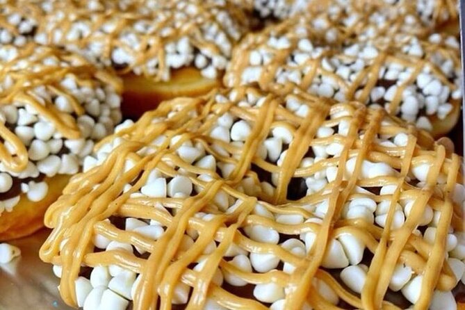 Private Tour: Downtown Las Vegas Food Tasting Tour - Golden Nugget: gold, water, and glass