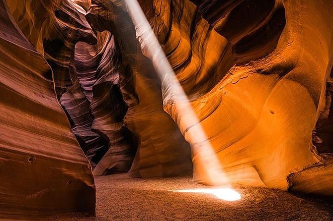 Private Upper or Lower Antelope Canyon & Horseshoe Bend Day Tour - Why this long Las Vegas day trip works