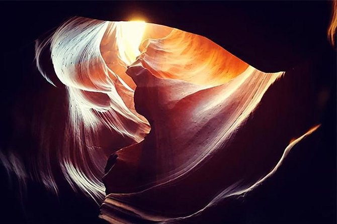 Private Upper or Lower Antelope Canyon & Horseshoe Bend Day Tour - Kanab brings a bit of movie-country character