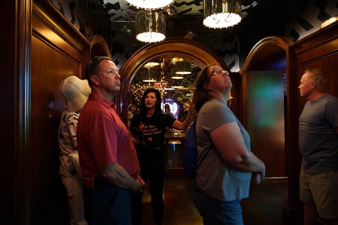 Red Light District & Fremont Street Walking Tour, Las Vegas - Circa and the new face of Fremont Street