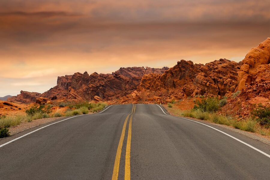 Red Rock Canyon Guided Automatic Slingshot Tour - Who should book this ride