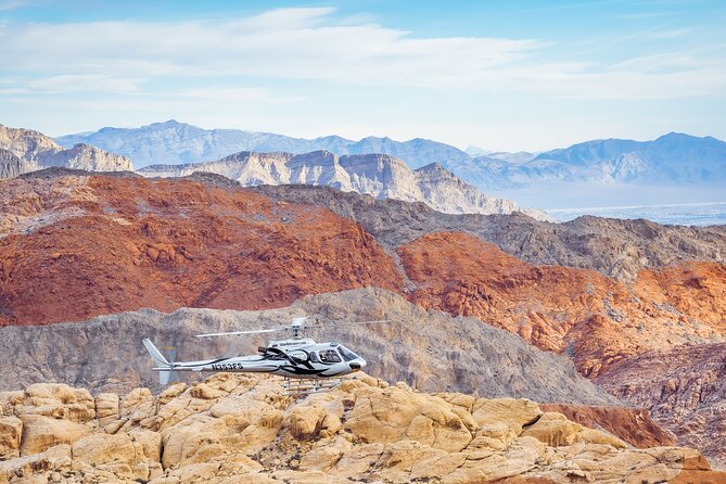 Red Rock Canyon Helicopter Air-Only Tour in Las Vegas - Red Rock Canyon first, then the Strip