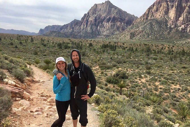 Red Rock Canyon Hike with Transport from Las Vegas - Who Should Book This Red Rock Outing?