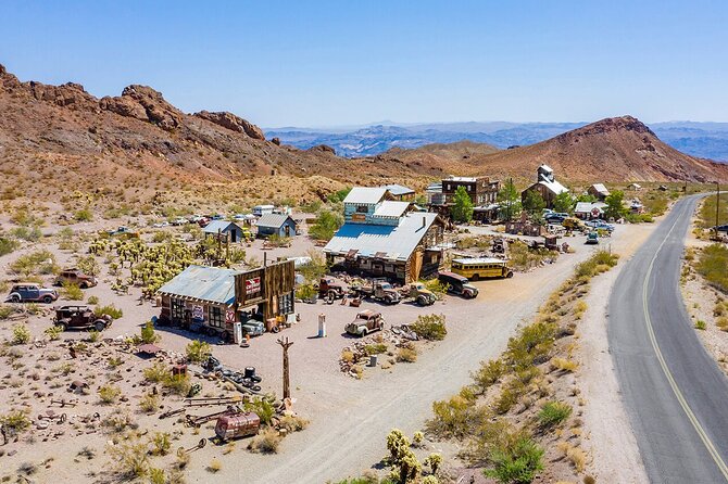 Red Rock Canyon, Nelson Ghost town,7 Magic Mountains, Hoover Dam - What this Las Vegas day trip actually covers