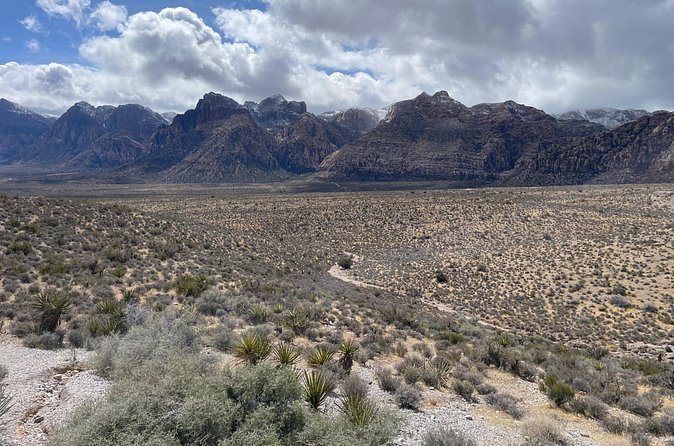 Redrock Hikes Come See Our South West Historic Beauty - Why the small group matters