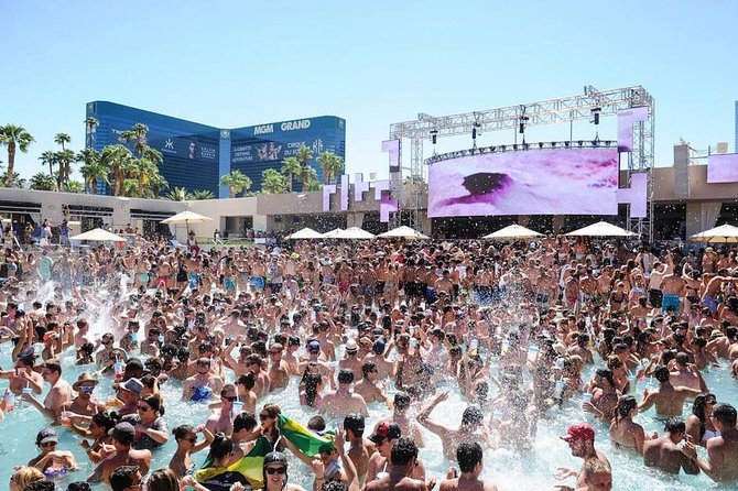 Rockstar Pool Party Crawl w/ VIP Entry & Party Bus Ride - Timing, transport, and practical planning
