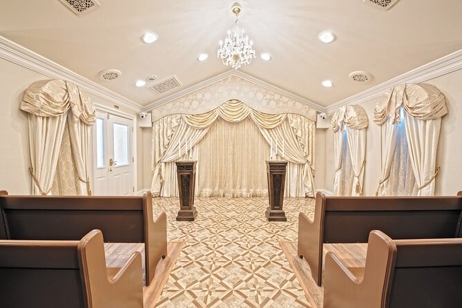 Romantic Las Vegas Wedding Package - Inside the Chapel of the Flowers