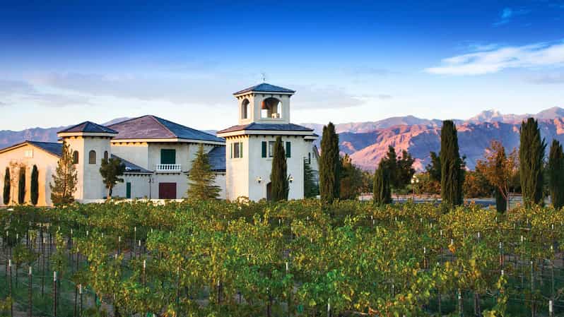 Scenic Las Vegas / Pahrump Wine Tasting Tour and Food - The short transfer between wineries
