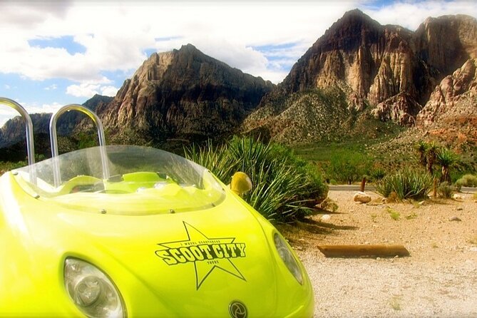 Scooter Car Tour of Red Rock Canyon with Transport from Las Vegas - The guides and the small-group feel