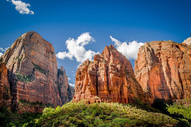Shuttle between Las Vegas, Bryce Canyon, Zion National Park and St George - Key points to know before booking