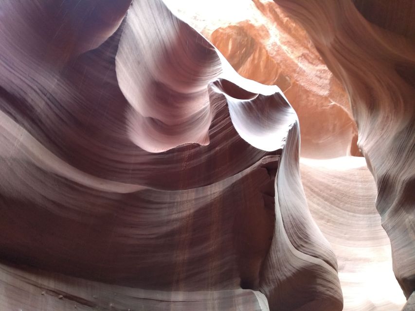 Shuttle Between Las Vegas, St George, Kanab and Page - Comfort features that matter on a desert transfer