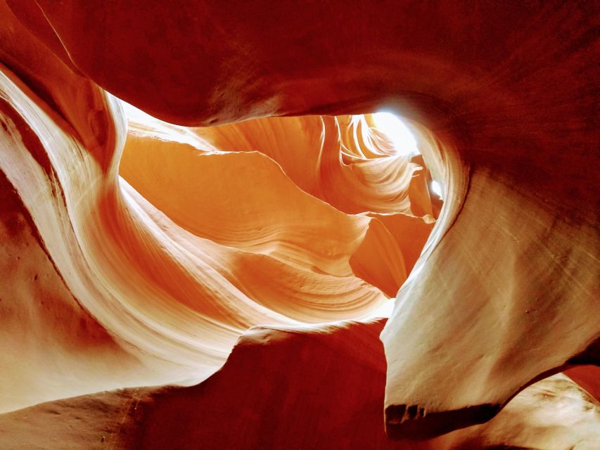 Shuttle Between Las Vegas, St George, Kanab and Page - Riding between Las Vegas, St George, Kanab, and Page
