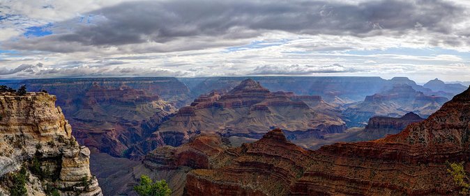 Shuttle Between Las Vegas, Williams, Tusayan and Grand Canyon South Rim - Williams offers a different Grand Canyon base