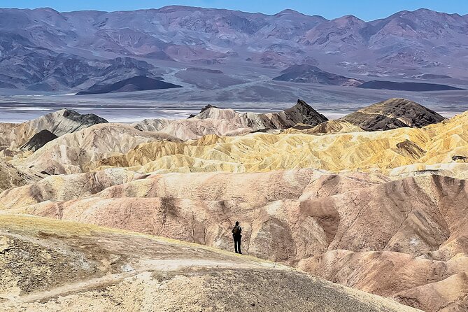 Small Group Family Tour at the Death Valley from Las Vegas - Mesquite Flat Sand Dunes and open desert space