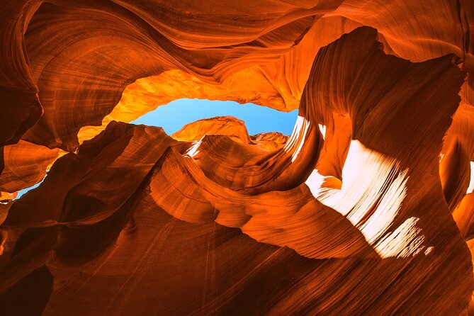 Small-Group Lower Antelope Canyon & Horseshoe Bend Tour w/ Lunch - Lunch and snacks are more important than they sound