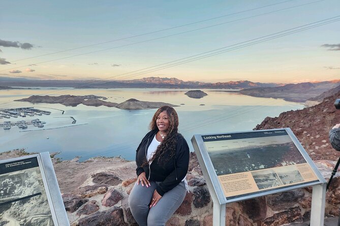 Small Group Max 12 Hoover Dam, 7 Magic Mt. Half Day Express Tour - Why this Hoover Dam tour works well from Las Vegas