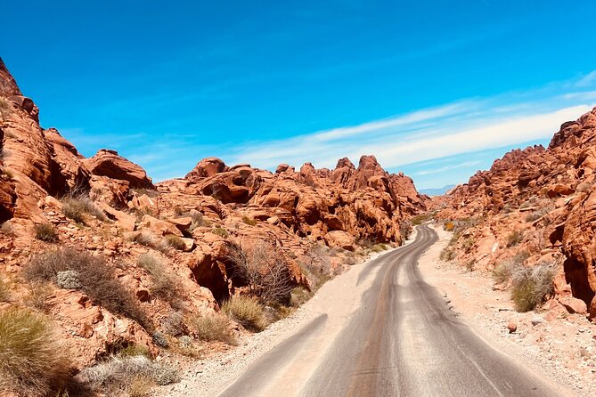 Small Group: Valley of Fire Half Day Tour from Las Vegas - Atlatl Rock puts people into the story
