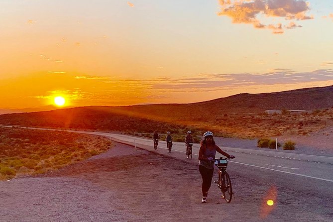 Sunrise Red Rock Canyon Self-Guided Electric Bike Tour with Hotel Pick-up - Why sunrise is the smart time to ride Red Rock Canyon