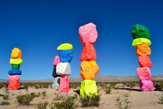 Sunset Hike and Photography Tour near Red Rock with Optional 7 Magic Mountains - Why sunset works so well here