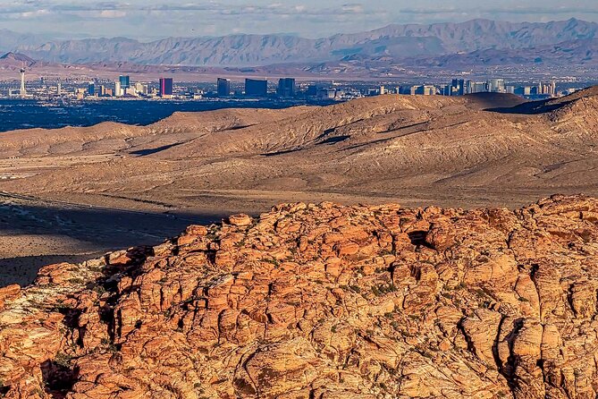 Sunset Red Rock Canyon Helicopter Tour and Champagne Toast - Who Will Enjoy This Most?