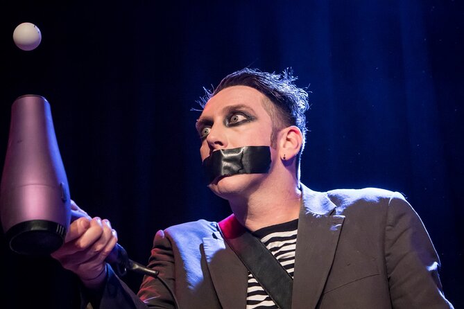 Tape Face at MGM Grand Hotel and Casino - Audience participation makes the small venue matter