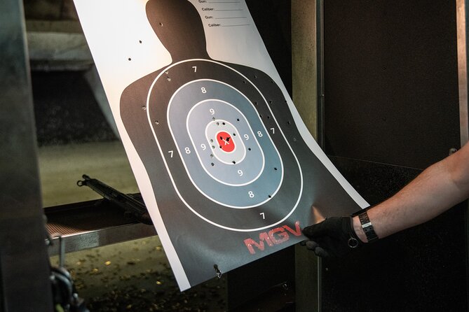 The Gamers Shooting Experience in Las Vegas - Four video-game guns in one Las Vegas session