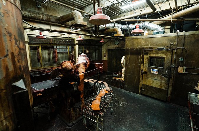 The Official SAW Escape Room in Las Vegas - What to bring, and what to leave behind
