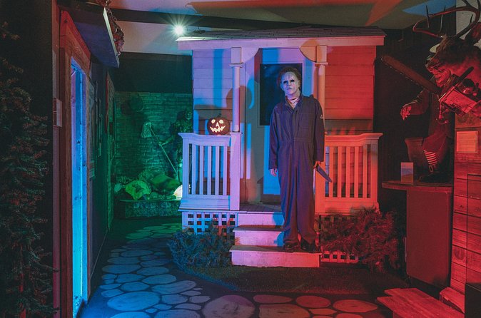 Tom Devlin's Monster Museum Self-Guided Tour - Who Will Get the Most From This Stop