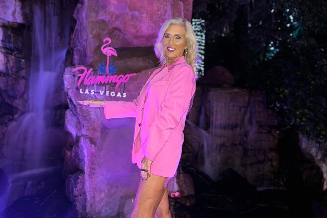 Trendy Strip Photo/Video Walking Tour in Las Vegas - Comfort, timing, and what to wear