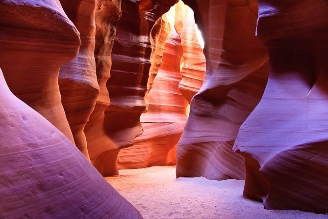 Upper Antelope Canyon & Horseshoe Bend Tour from Las Vegas - The 5 a.m. start and the road to Page