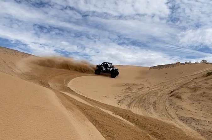 UTV Nellis Bad Land Quest Half-Day Tour - What the guide adds to a small-group ride