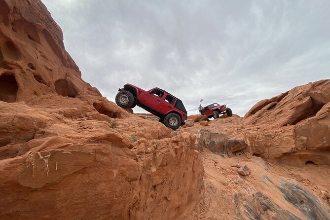 Valley Of Fire Best Off Road Jeep Tour with Lunch - Guides, Group Size, and the Human Side