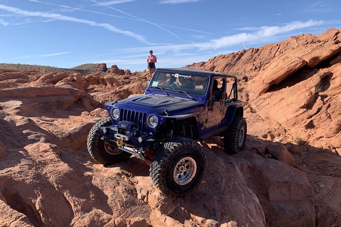 Valley Of Fire Best Off Road Jeep Tour with Lunch - Crossing Loganale Trails Near Overton