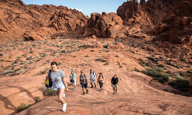 Valley of Fire Guided Hike from Las Vegas - Choosing the right trail level