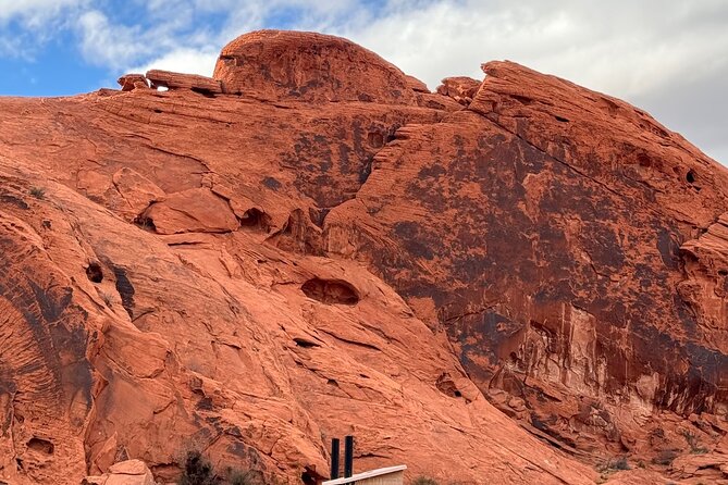 Valley of Fire Private Tour by 4WD - Red sandstone just beyond Las Vegas